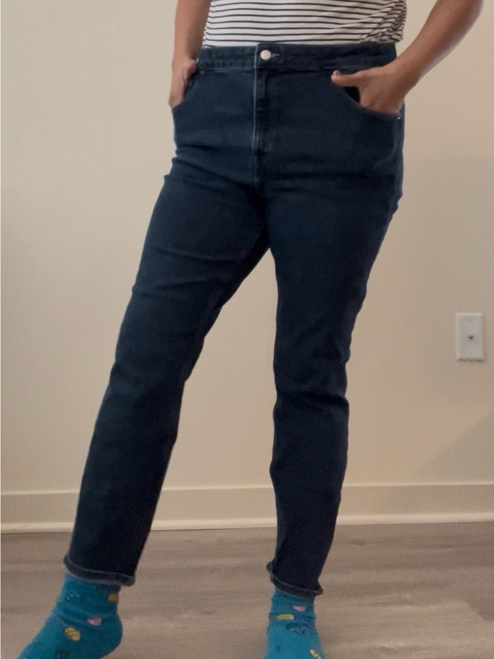 H&M Women's Straight Dark Blue Jeans